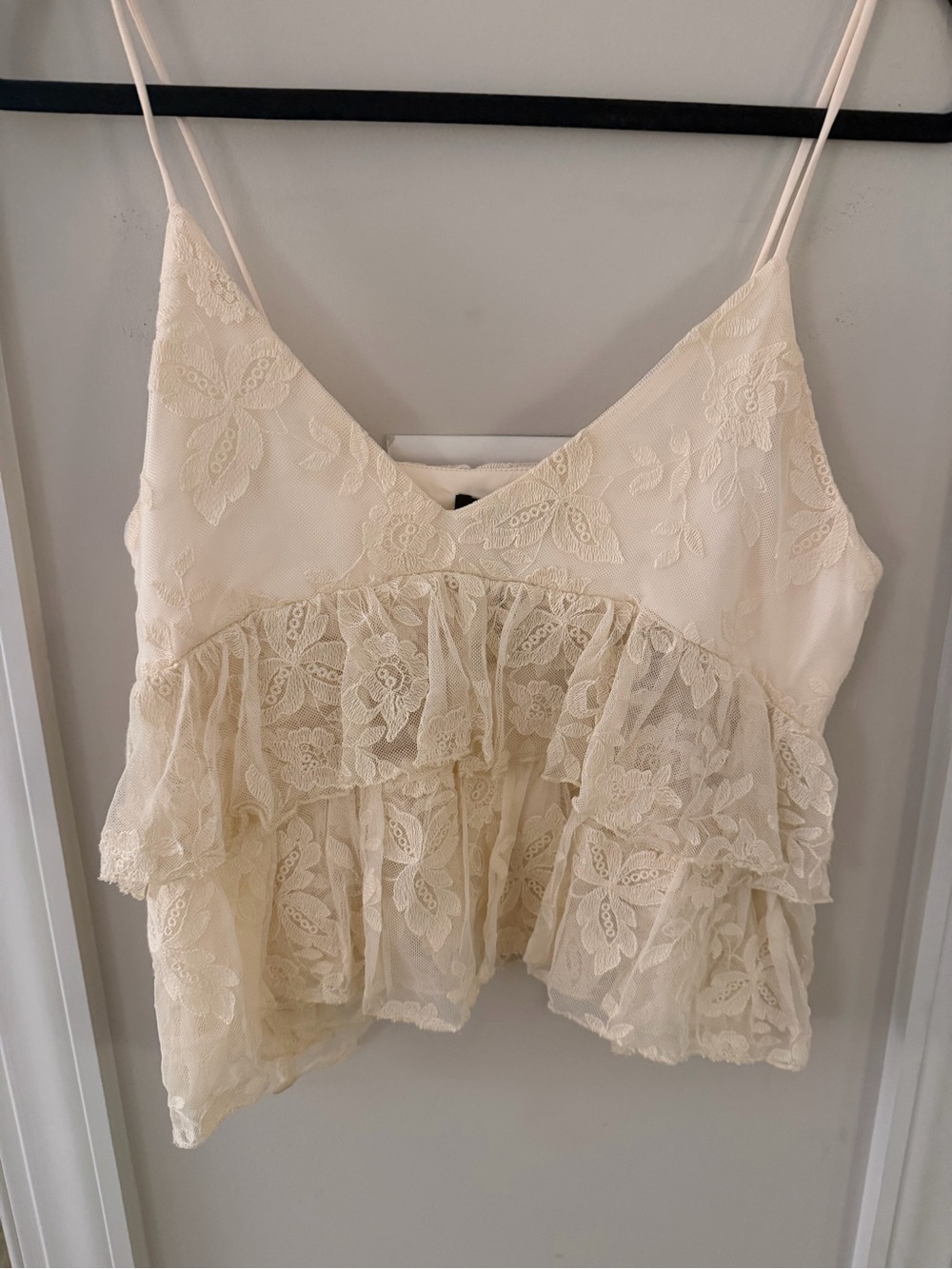 Zara Cream Lace Ruffled Camisole Top